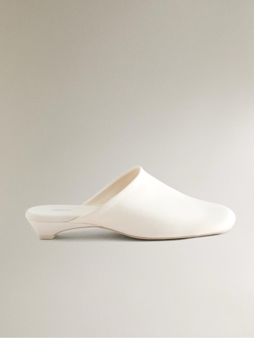 Zara Minimalist Sateen Heeled Mules Cream - Beige NWT